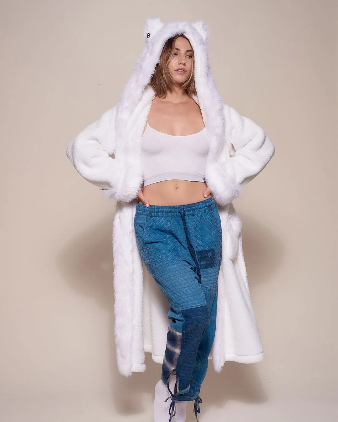 Arctic Wolf Classic Faux Fur Robe | Women's