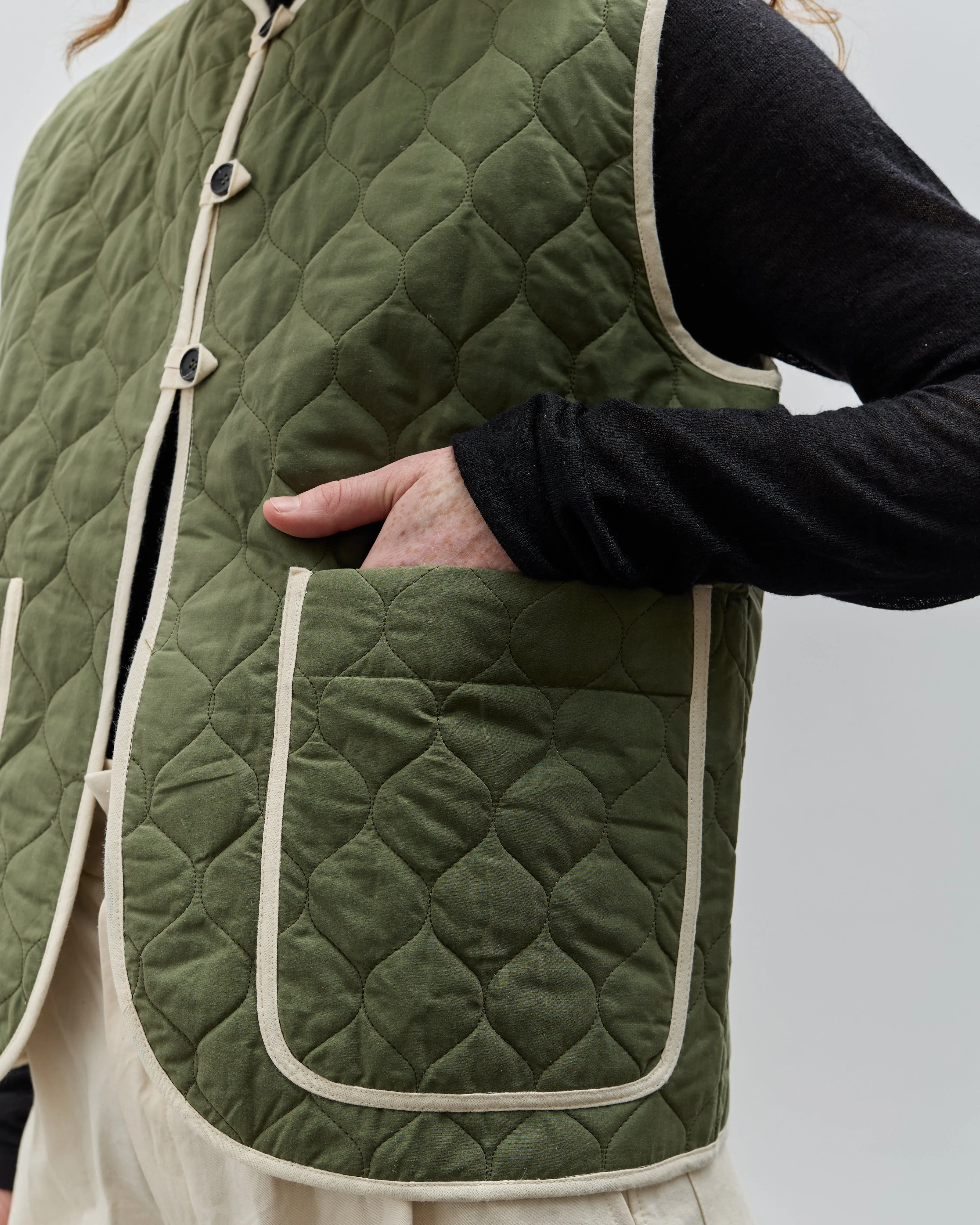 Cawley Quilted Oilskin Imogen Vest, Army