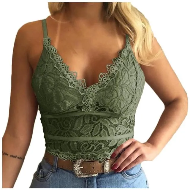 Donnabelle Lace Detailed Sleeveless Crop Top