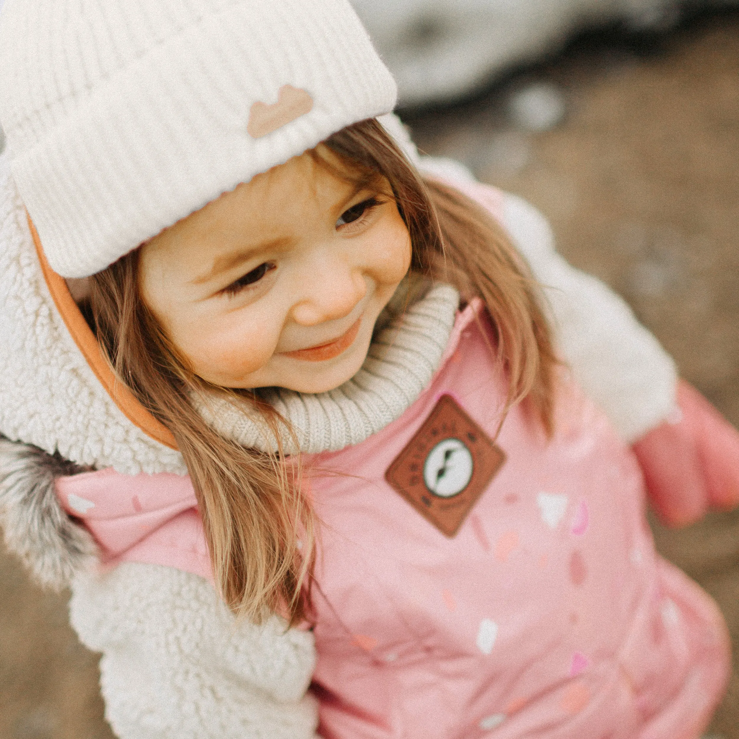 Habit de neige 3 en 1 rose à motifs et fausse fourrure, bébé || 3 in 1 pink snowsuit with print and faux fur, baby